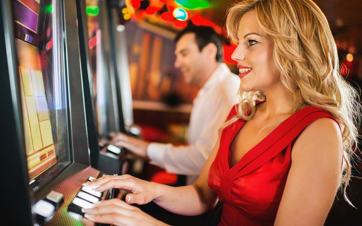 8 Reasons Why Do Casino Gamblers Love Slots Games So Much - 2024 Guide ...