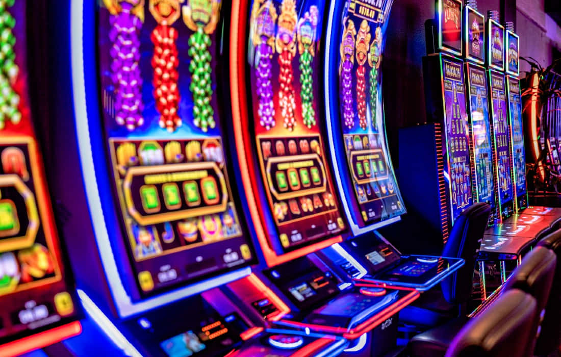 [100+] Slot Machines Pictures | Wallpapers.com