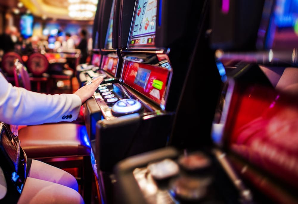 Best Online Casino Bonuses & Promos for April 2025 | Clovr